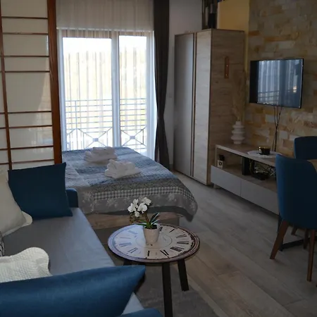 Apartamento Lola Milmari & Hill