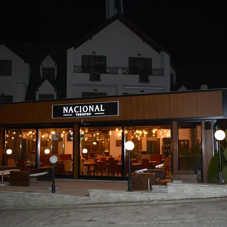 Apartamento Lola Milmari & Hill