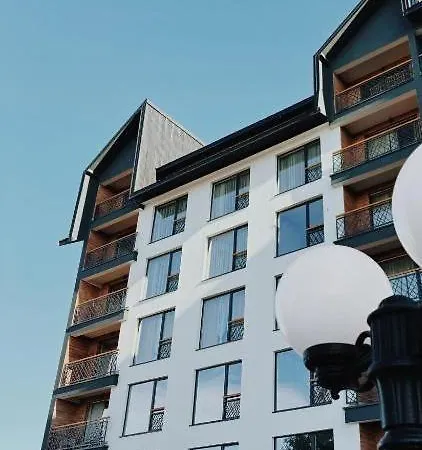 Apartamento Lola Milmari & Hill