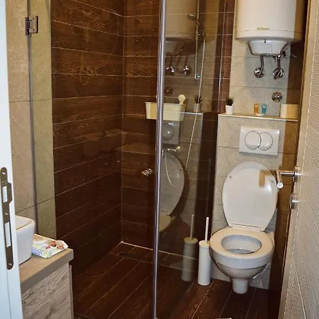 Apartamento Lola Milmari & Hill