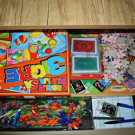 Lola Milmari & Hill * 카파오닉